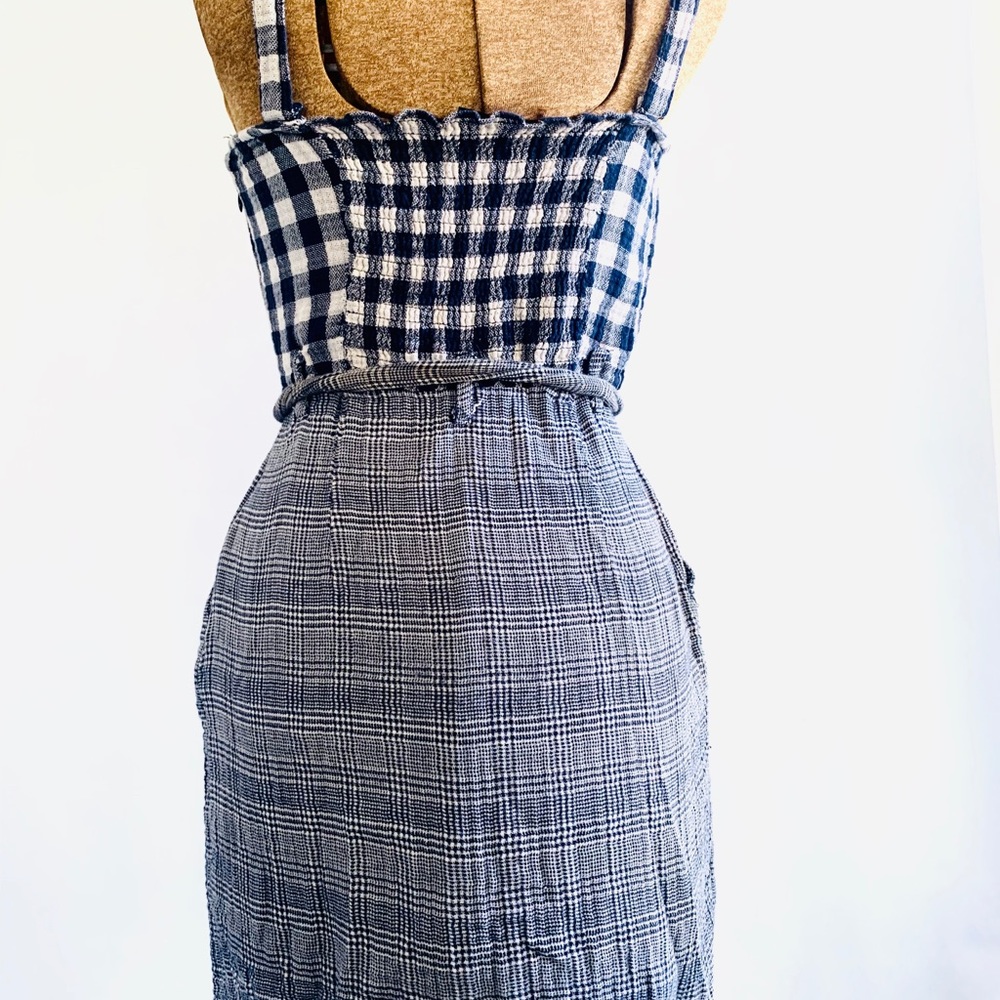 Cute petite dress made in Indonesia - Picture 5 of 6